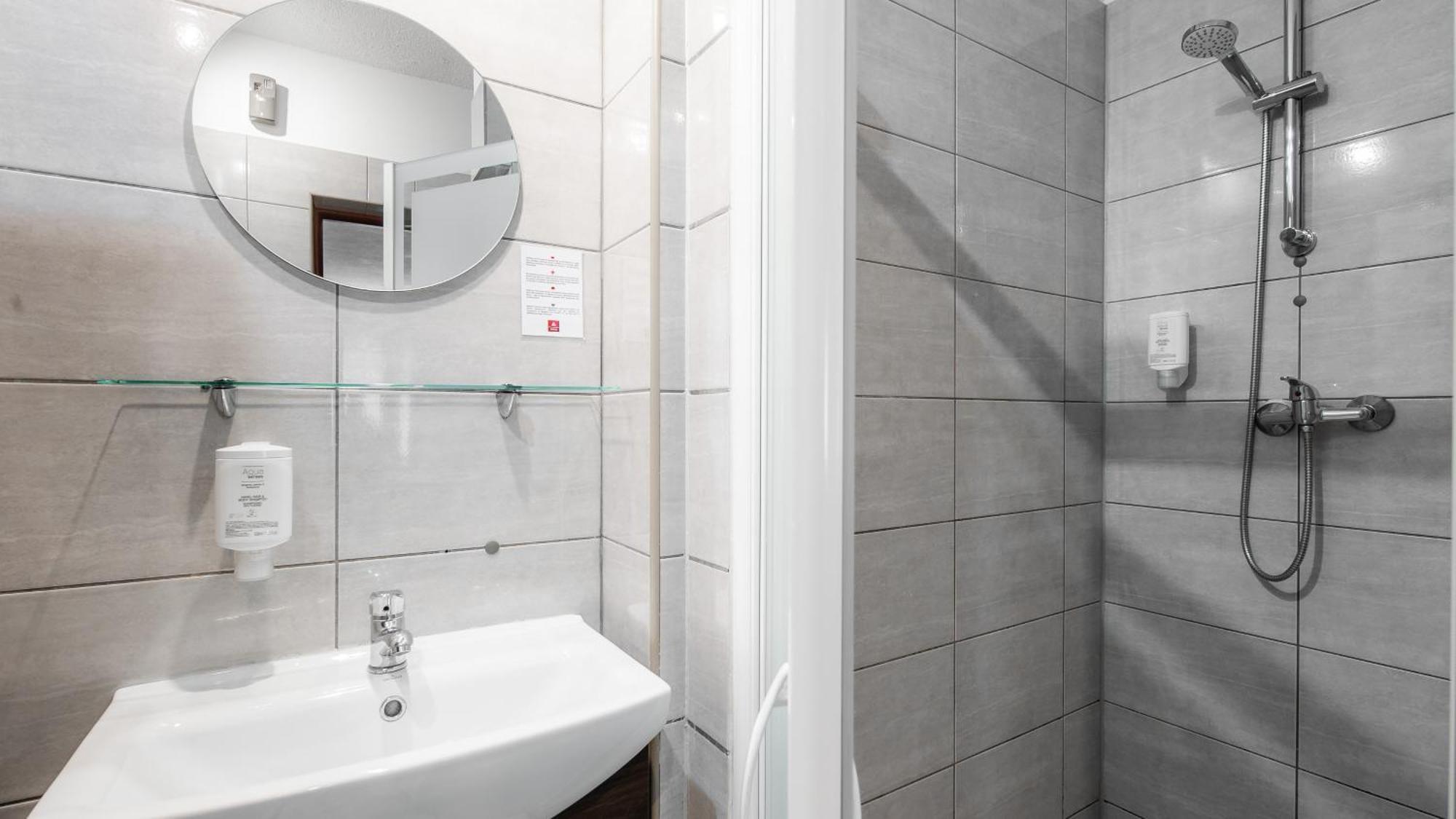 Hotel Delta Kraków Eksteriør billede