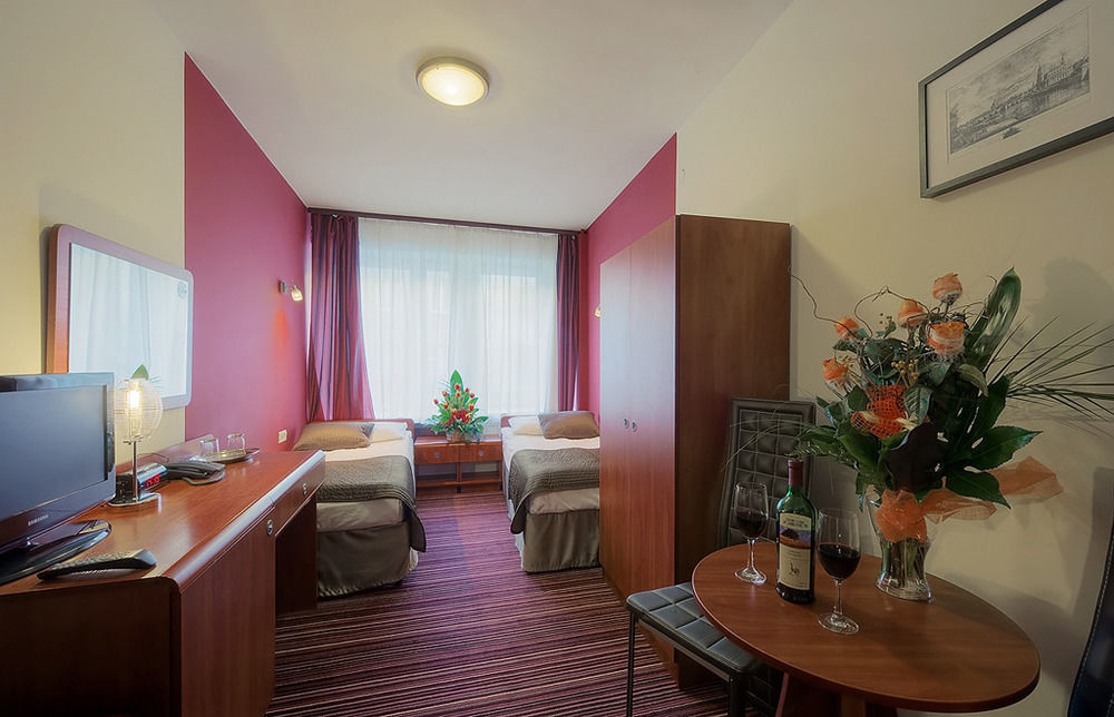 Hotel Delta Kraków Eksteriør billede